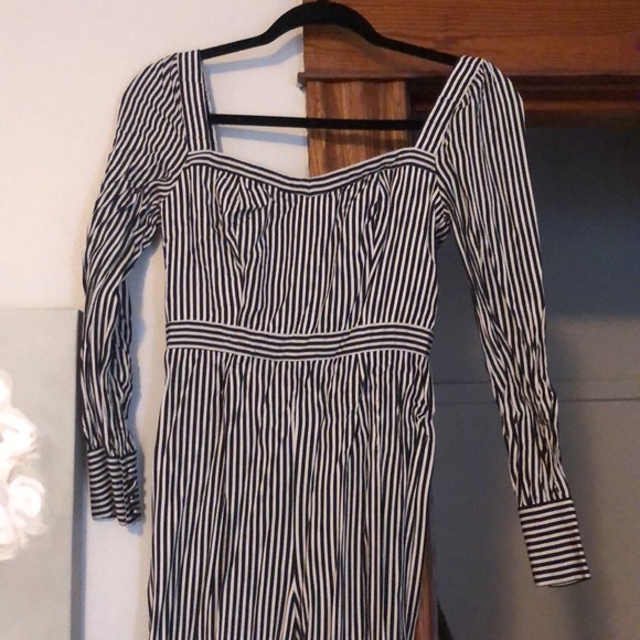 Jumpsuit! - Picture 2 of 7